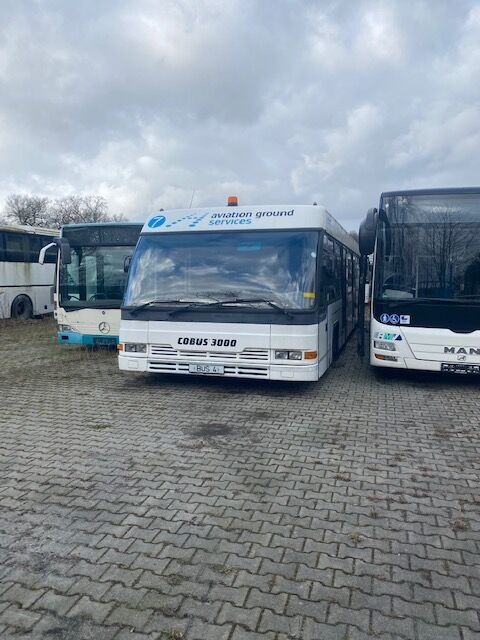Cobus 3000 autobús lanzadera