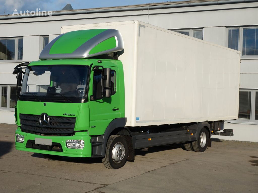 Mercedes-Benz camión furgón