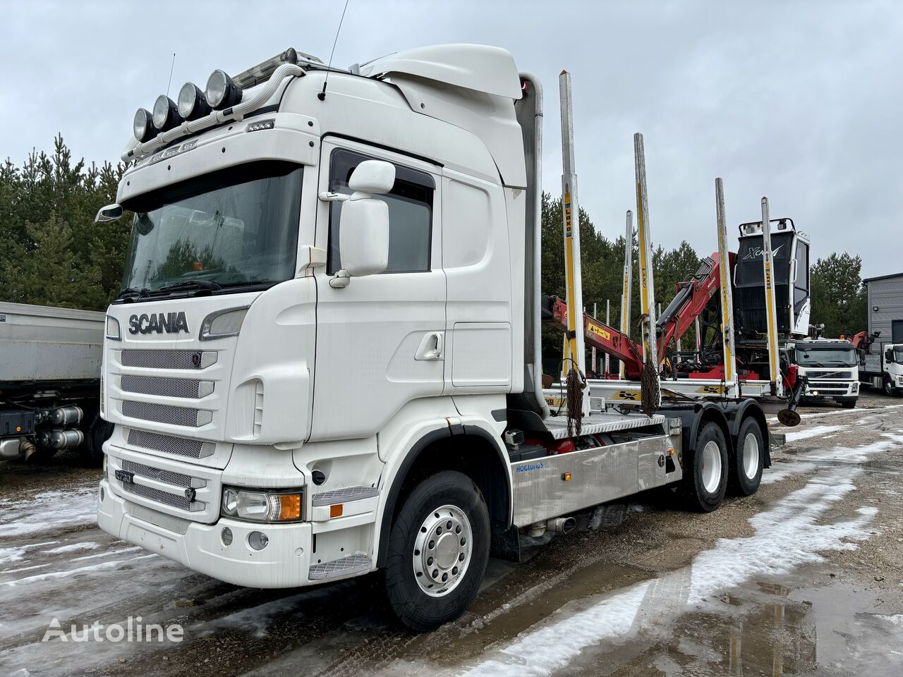 Scania R730KM 6x4 z dźwigiem LOGLIFT z kabiną unoszoną sprowadzony camión maderero