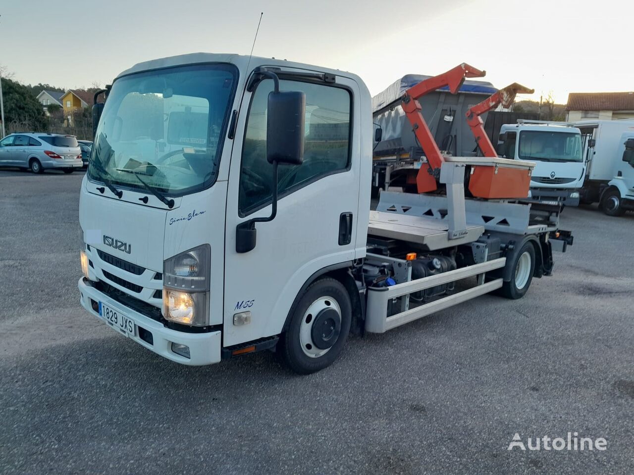 Isuzu M55 camión portacontenedores