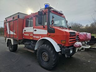 Mercedes-Benz Unimog U4000 Feuerwehr 4x4 Tanklöschfahrzeug camión de bomberos