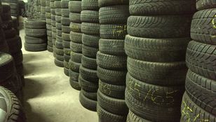 neumático para camion ligero Bridgestone