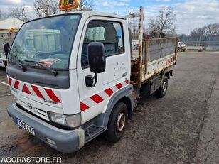 Nissan Cabstar volquete