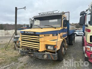 Scania T112 H 6X2 42 volquete